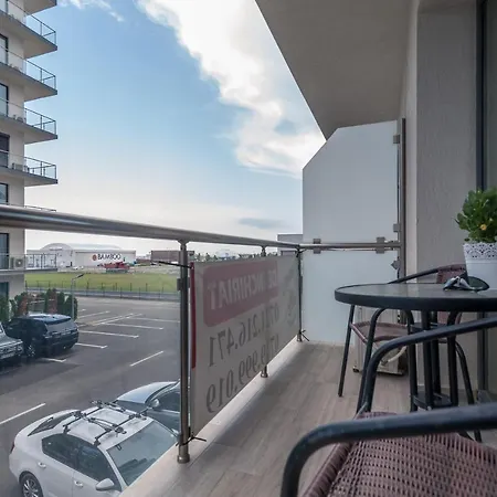 아파트 Apartament De Silva 마마이아
